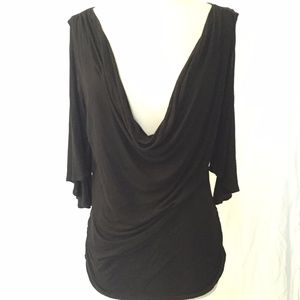 🖤 Cold Shoulder, Hot Look 🖤 Black Cold Shoulder Top – Size L 😏🔥💃